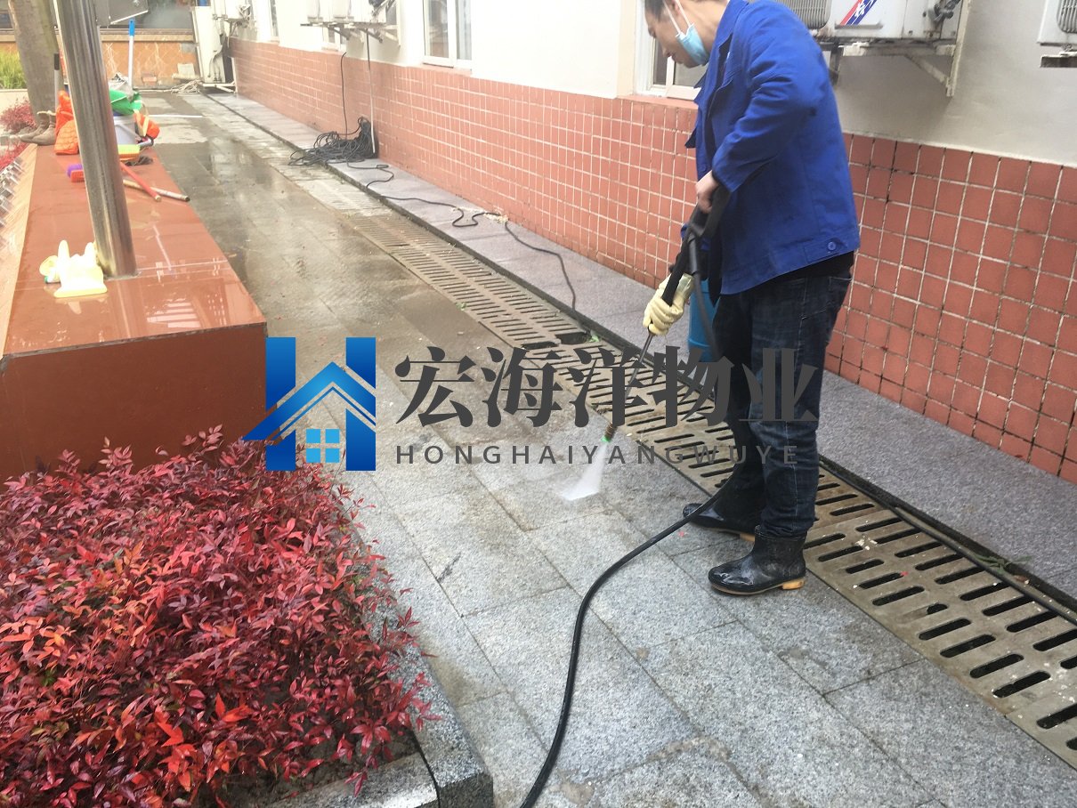 成都清洗解說水泥混凝土路面的保養和修補方法