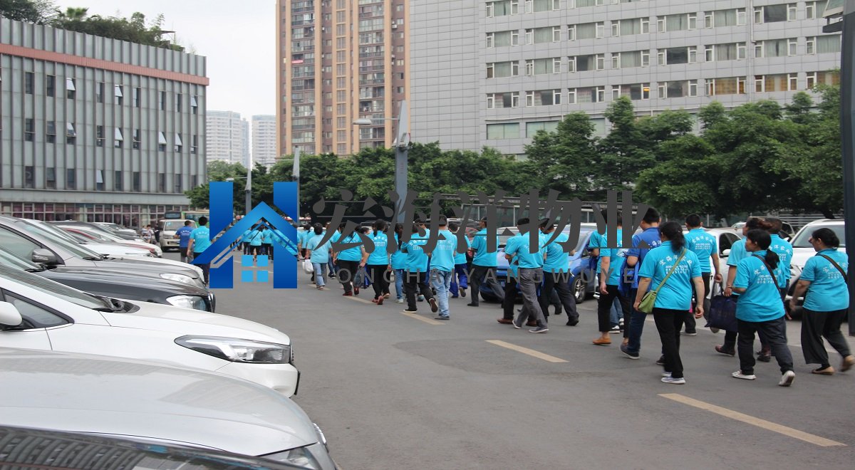 成都物業保潔家庭保潔是什么？收費標準是多少？