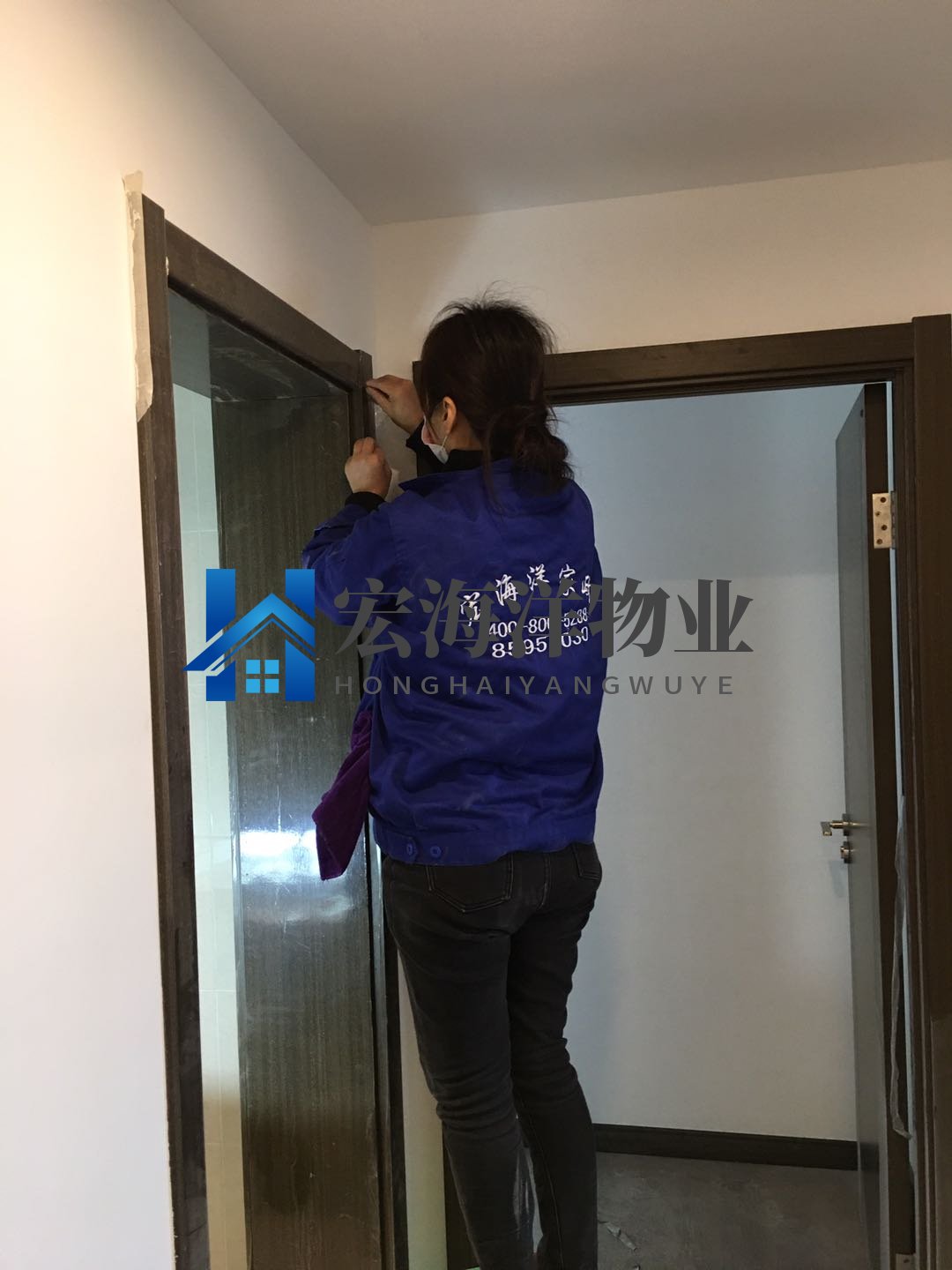 成都保潔公司室內粉刷