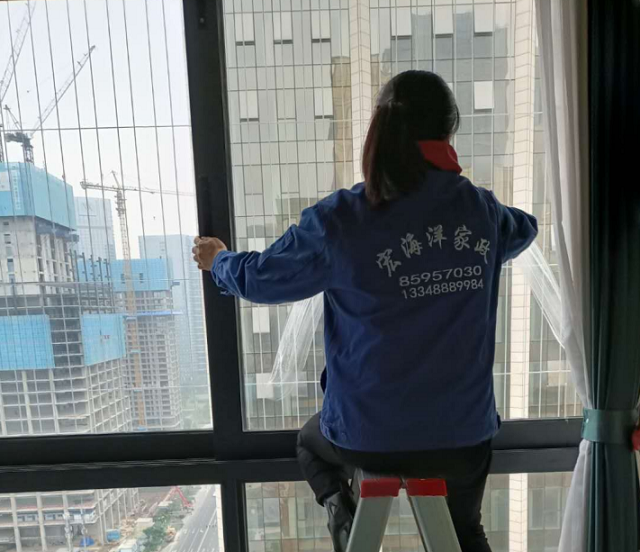 成都保潔公司低價價格戰：餓死同行、累死自己、坑死客戶！